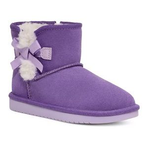 Girls UGGs Sz:4